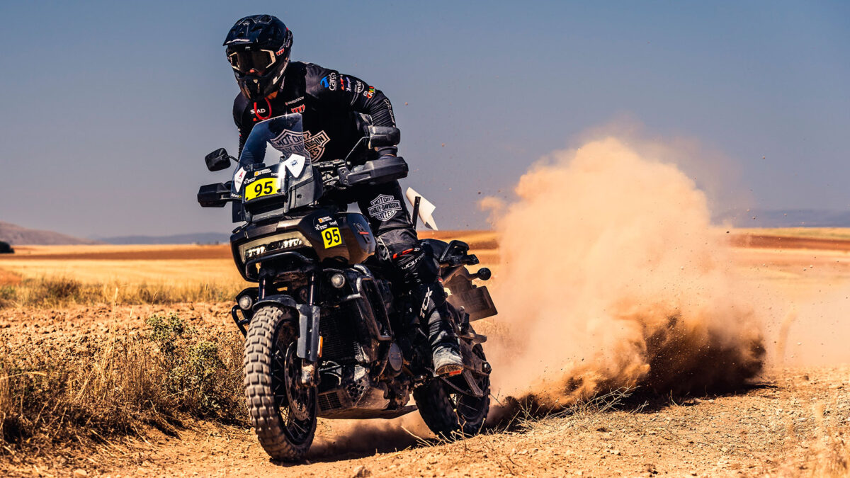 Joan Pedrero finaliza la Baja Aragón con una Harley-Davidson Pan America 1250 de serie 1 H D La Baja Aragon 1