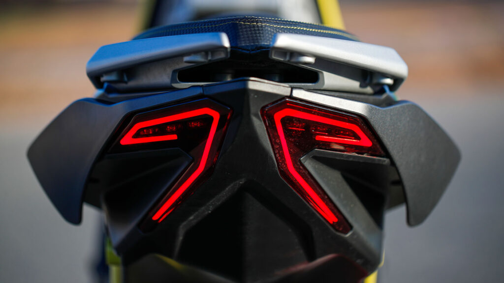 El scooter más radical, vanguardista y deportivo 19 prueba-itlajet-dragster-2022