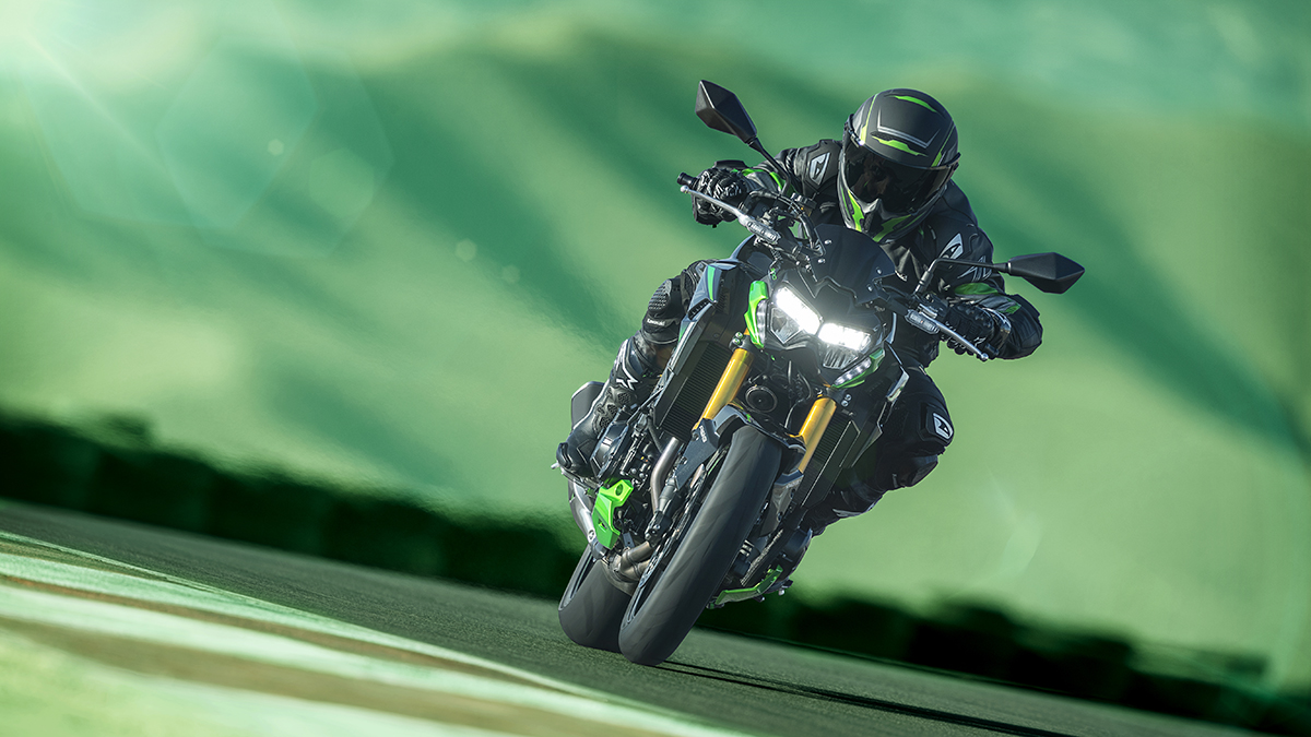 Kawasaki Z900 1