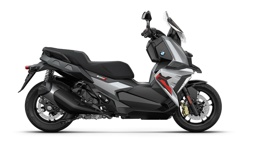 El scooter de BMW para el A2 tiene ofertón en junio: cuesta menos de 3 euros día y viene con tres años de mantenimiento gratis 11 BMW C400 X
