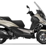 Piaggio MP3 2022