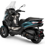 Piaggio MP3 2022