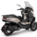 Piaggio MP3 2022