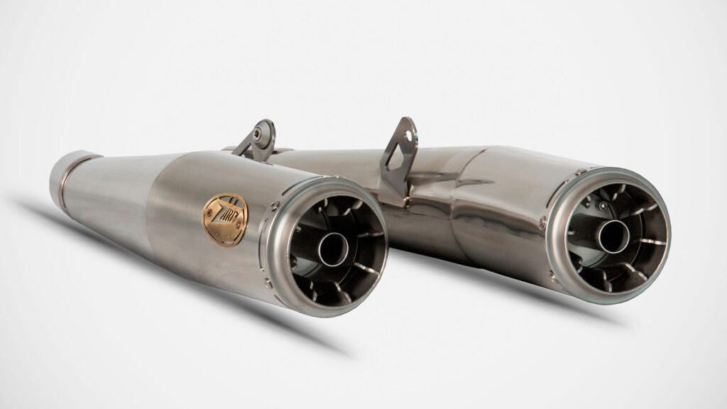 Zard lanza una nueva cola de escape para la Moto Guzzi V7 850 11 Zard for Moto Guzzi V7 850 4