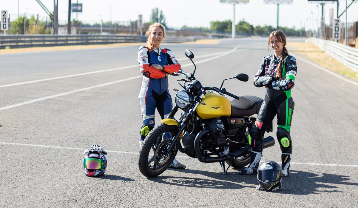 Moto Guzzi Fast Endurance 2022: compitiendo en resistencia a lo retro con la V7 Stone (parte 1)