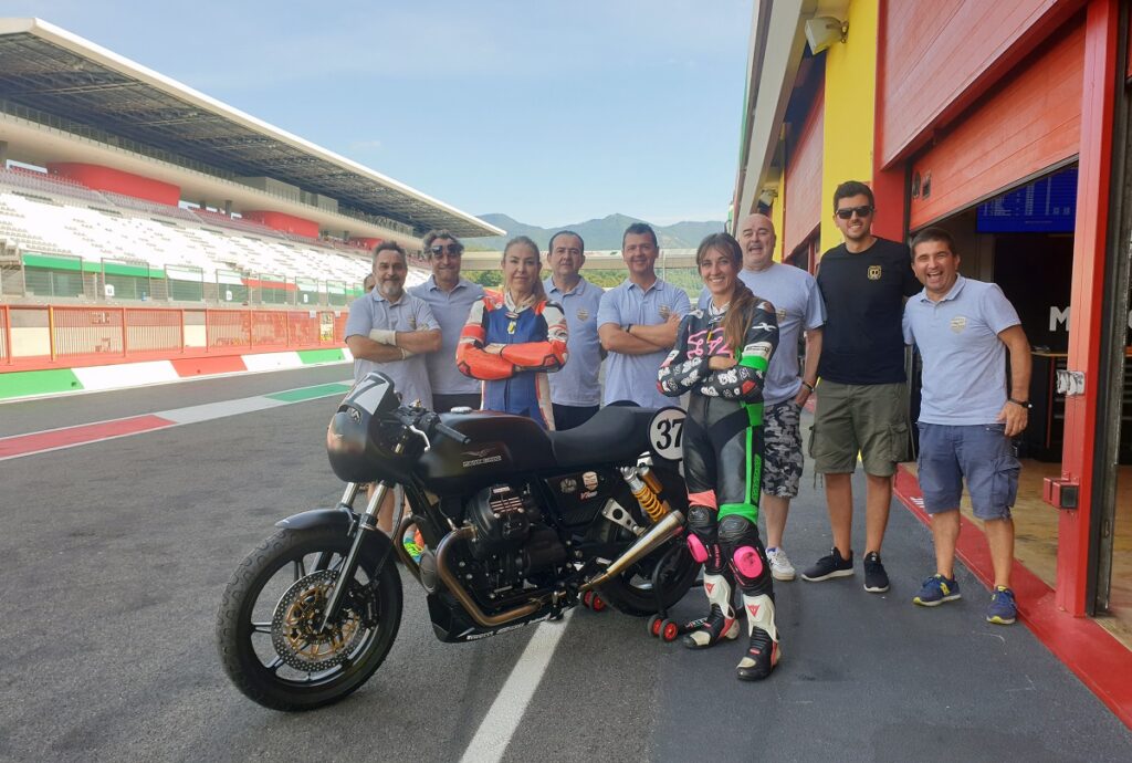 moto guzzi fast endurance mugello 2022 equipo