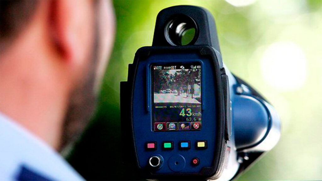 Esto es lo que pasa si no pagas una multa de tráfico de la DGT 2 trucam ii nuevo radar dgt multa kilometro distancia 1024x576 1
