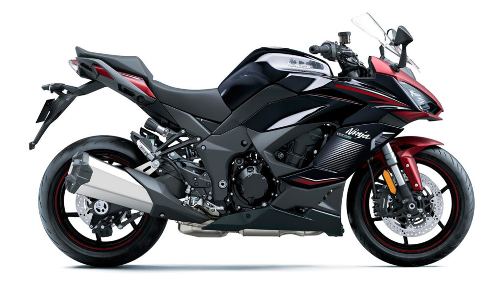 Kawasaki Ninja 1000SX 2023: nuevo color para la tourer deportiva nipona 10 23MY Ninja 1000 SX RD1 STU 2