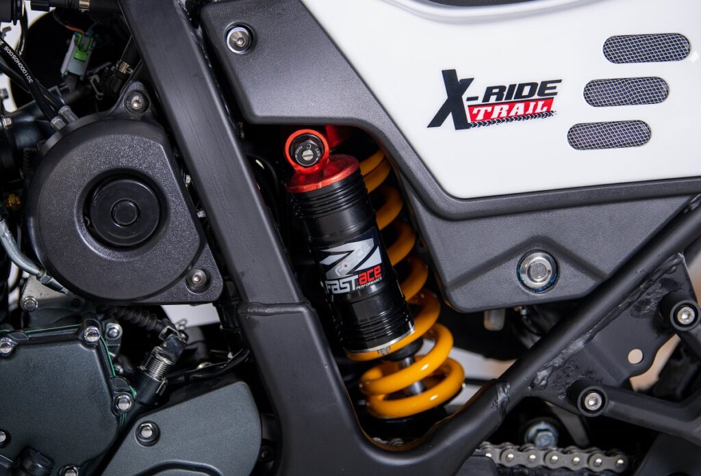 Nueva Mash X-Ride 650 Trail, ya disponible 14 650 X Ride trail amortiguador