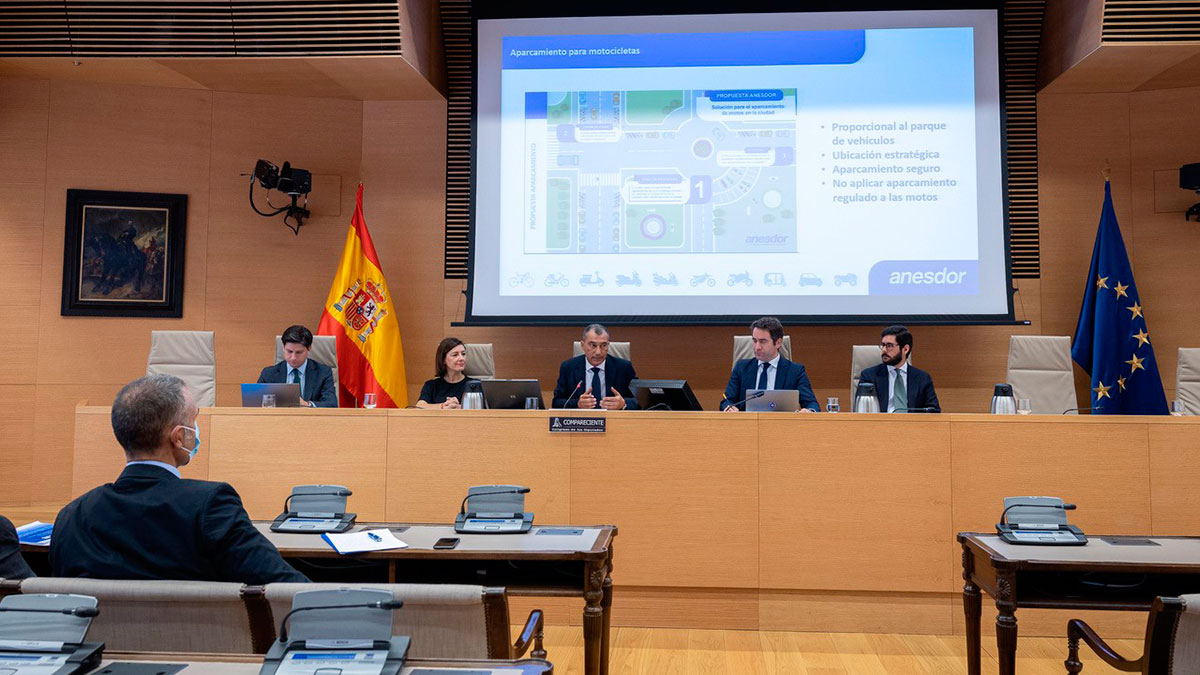 Comisión de Seguridad Vial: ANESDOR pide incluir medidas específicas para la moto en materia de movilidad urbana 5 ANESDOR JoseMariaRiano CongresoDiputados 5