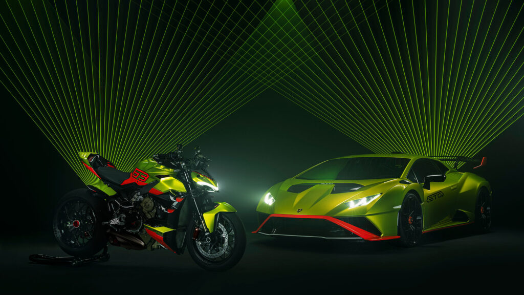 DUCATI STREETFIGHTER V4 LAMBORGHINI 72 UC418444 High