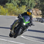 Gama RS 2023 de Kawasaki 28 Kawasaki Ninja H2 SX-SE 2023