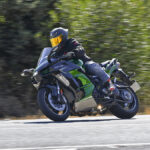 Gama RS 2023 de Kawasaki 32 Kawasaki Ninja H2 SX-SE 2023