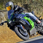 Gama RS 2023 de Kawasaki 41 Kawasaki Ninja H2 SX-SE 2023