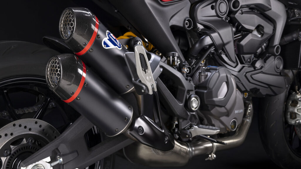 Ducati Monster SP 2023: más ligereza y deportividad 11 MY23 Ducati Monster SP 12 UC426901 High
