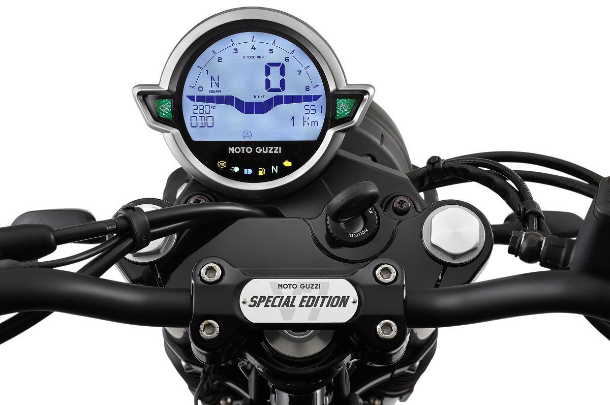 Nueva Moto Guzzi V7 Stone Special Edition, presentada en el encuentro anual GMG 13 Moto