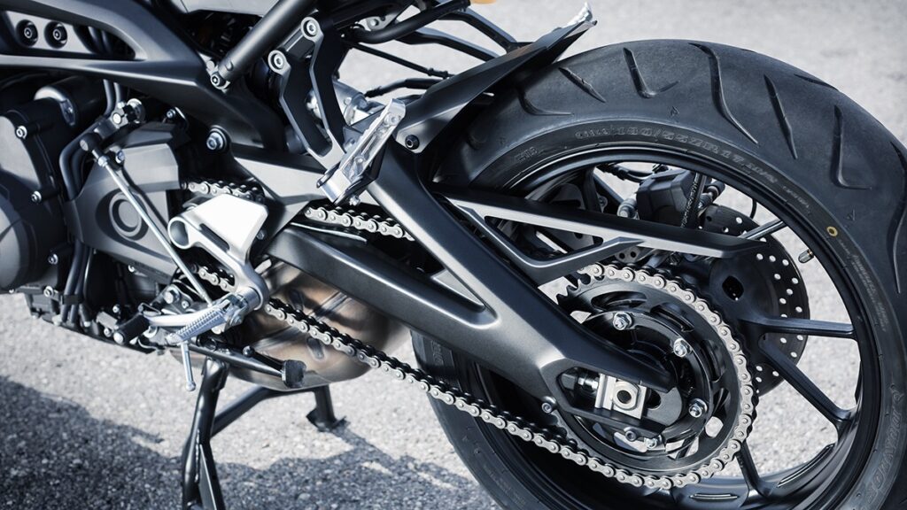 Moto a punto para tu próximo viaje: ¿Qué revisar? 12 Seguridad en moto 4