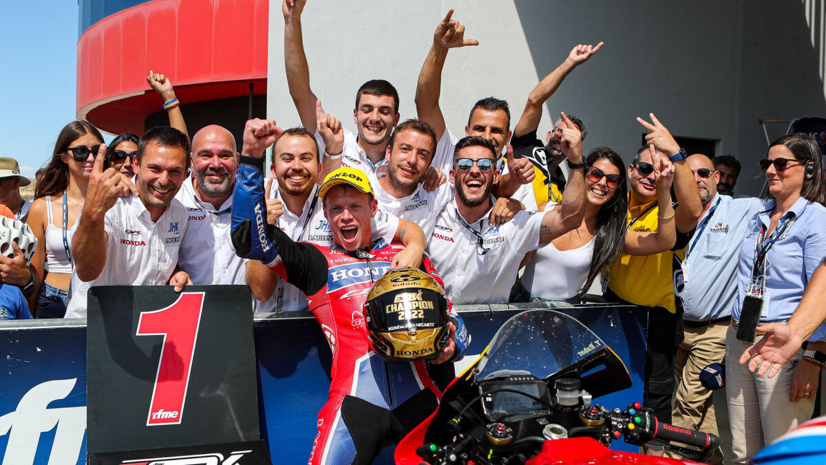 Tito Rabat se proclama campeón de España de Superbike 1 Tito 4