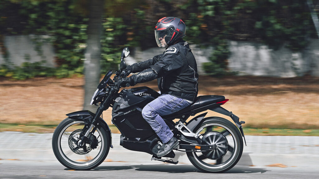 Prueba Urbet Gadiro E125: Básicamente eléctrica 16 Urbet Gadiro E125 7