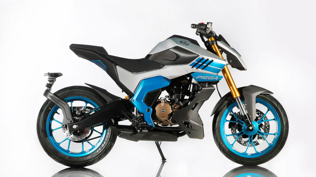 Voge 125R: este es su precio y las motos naked rivales 19 Mondial Piega 125