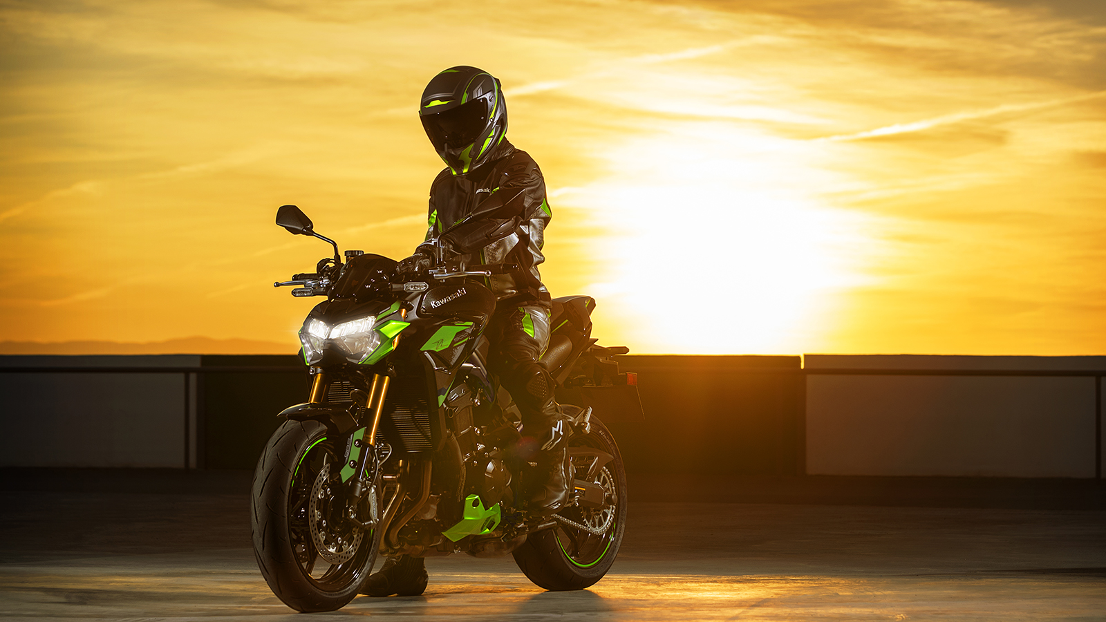 Motos más vendidas: ésta es la líder de ventas en abril 7 Kawasaki Z900 2023