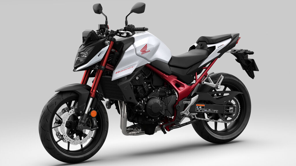 ¿Buscas ahorrar en la compra de tu moto naked con carnet A2? Honda te lo pone muy fácil 11 Honda CB750 Hornet 2023