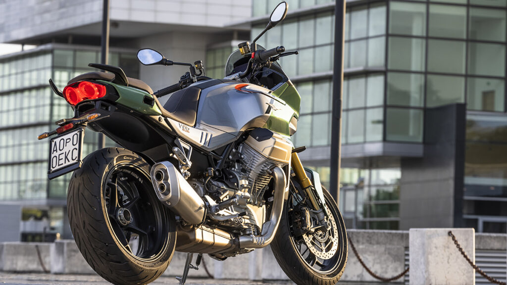 Prueba Moto Guzzi V100 Mandello: El renacer del águila centenaria 20 Moto Guzzi V100 Mandello 1