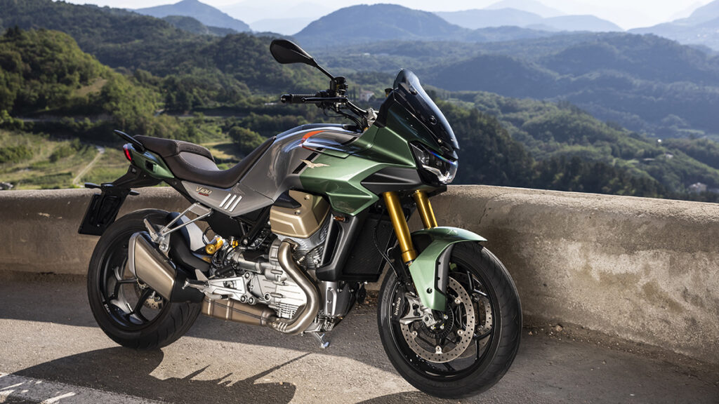 Prueba Moto Guzzi V100 Mandello: El renacer del águila centenaria 19 Moto Guzzi V100 Mandello 3