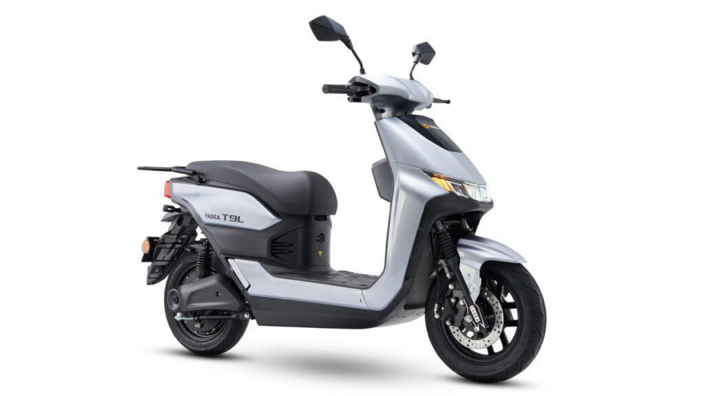 La gama de scooters eléctricos Yadea: membresía del silencio 16 Yadea 9