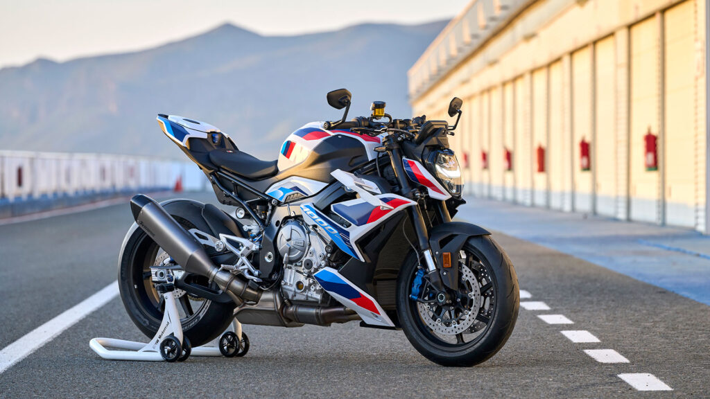 BMW M 1000 R 2023: la naked germana también se hipervitamina 2 bmw-m-1000-r-2023