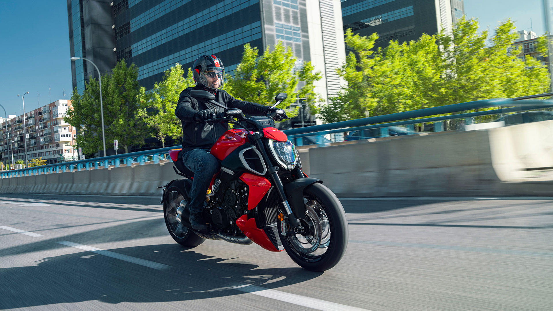 Fotos de la Ducati Diavel V4