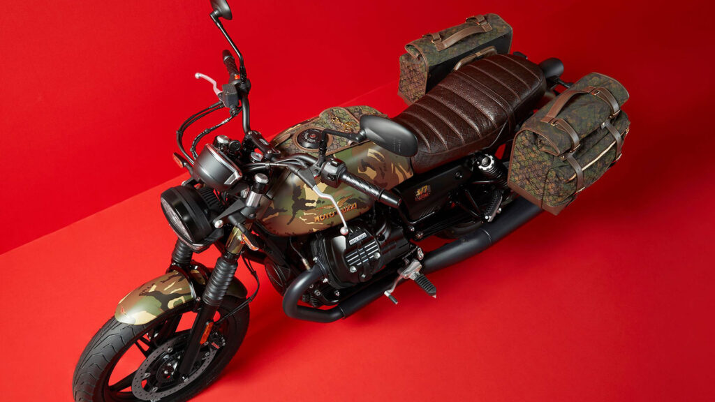 Moto Guzzi V7 Gucci-Palace: una V7 Stone a la moda 2 moto guzzi v7 gucci palace 1