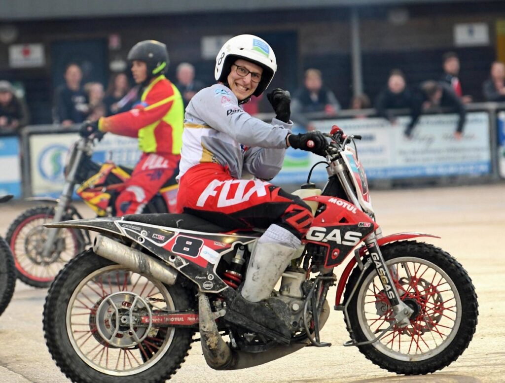 Motos Made In Spain: ¿Motoball? Fútbol con OSSA Phantom y Bultaco Pursang 11 motoball actual gasgas