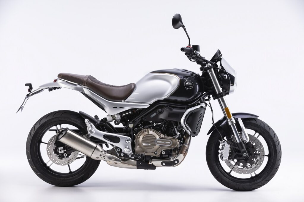 QJ Motor: Llega un gigante al mercado español 17 qj motor srv550 1