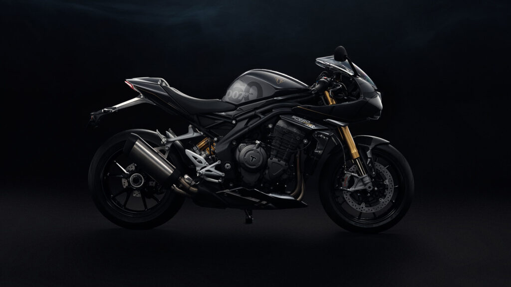 triumph speed triple 1200 rr bond edition 1