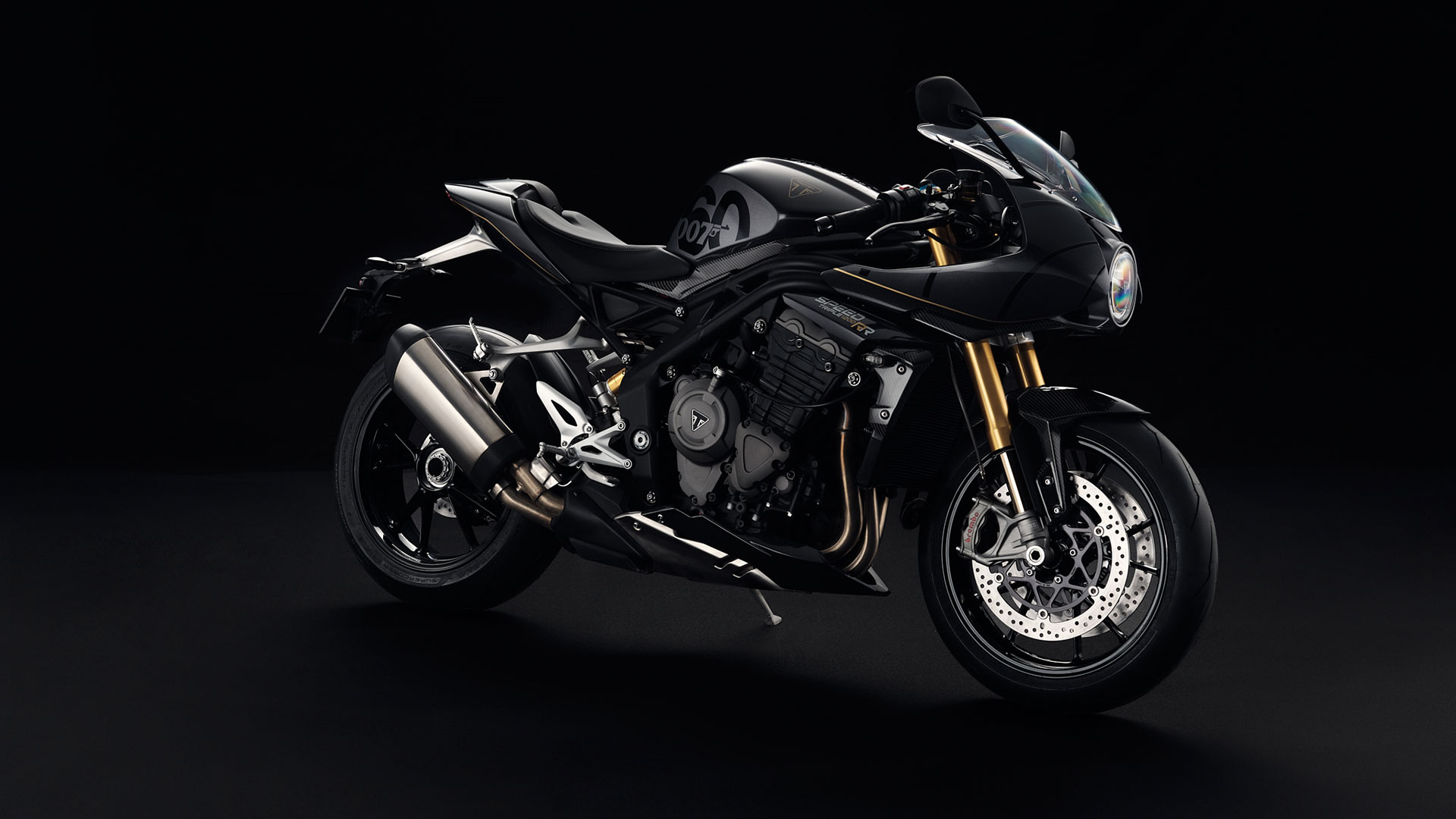 Triumph Speed Triple 1200 RR Bond Edition: con licencia para enamorar 13 triumph-speed-triple-1200-rr-bond-edition