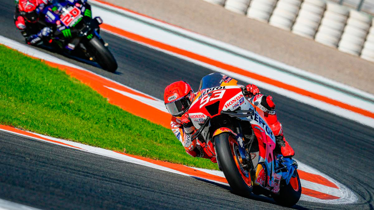Pilotos de MotoGP: supersticiones, manías y rituales 6 93 marc marquez ds 8225.gallery full top lg