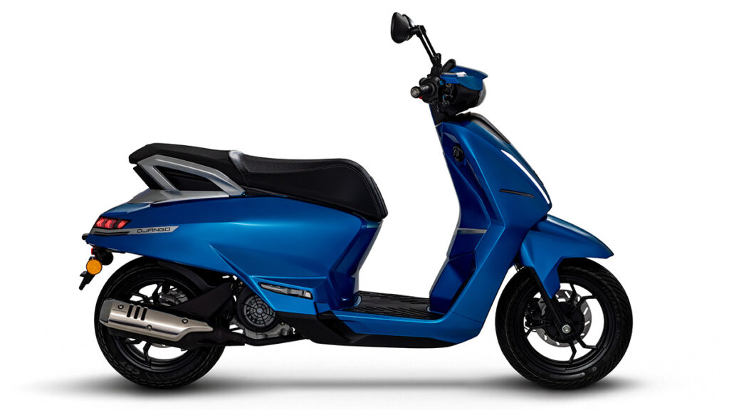 Peugeot Django EVO 2023: más equipado que nunca 6 DJANGO Evo AC Celest Blue Profile Exhaust HD 1