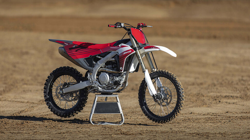 Fantic Caballero 700 2023: la primera con dos cilindros 3 Fantic XXF 450