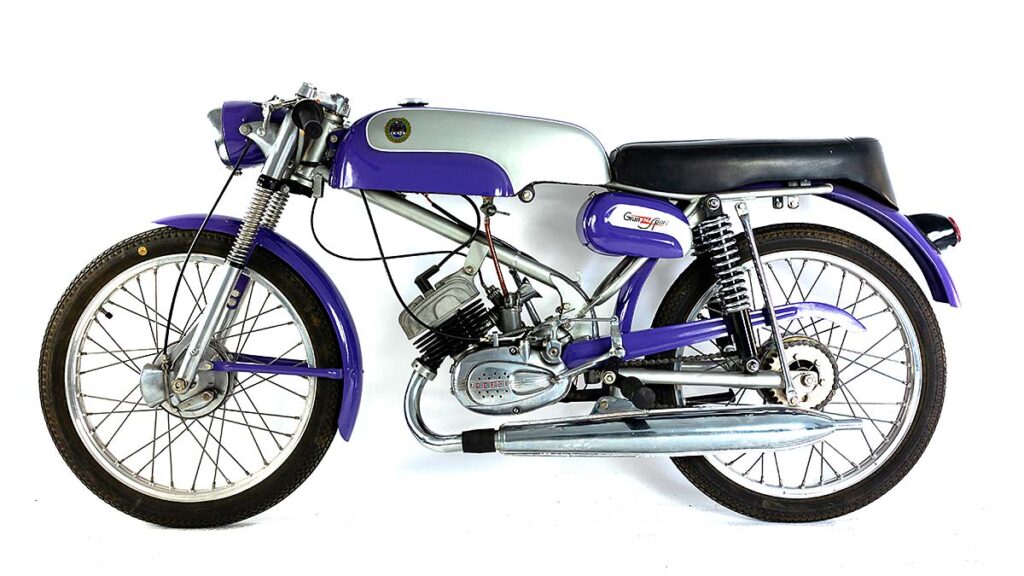 Historia de Derbi (parte 2): Las motos de carretera 11 Derbi 74