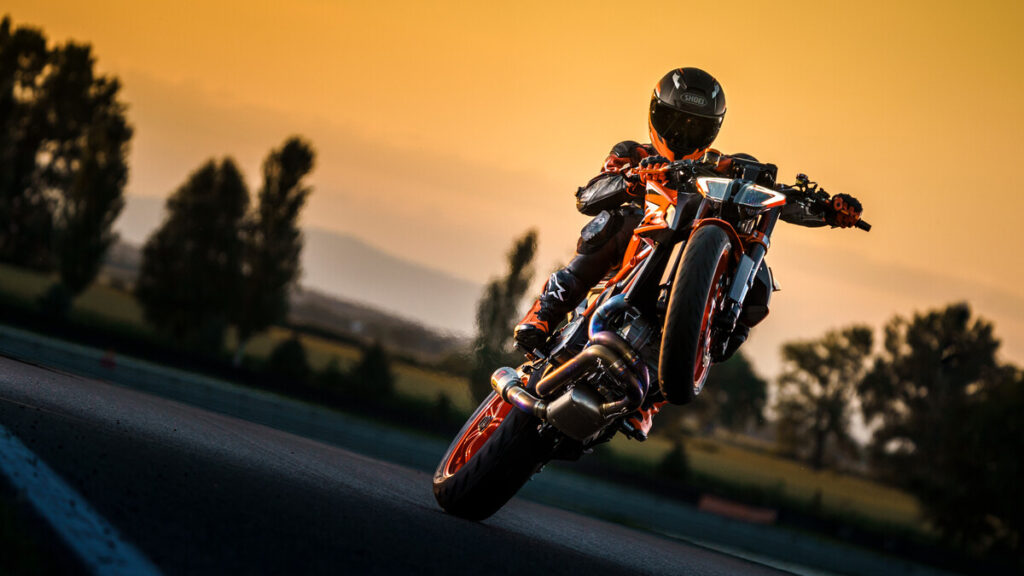 KTM 1290 SUPER DUKE R