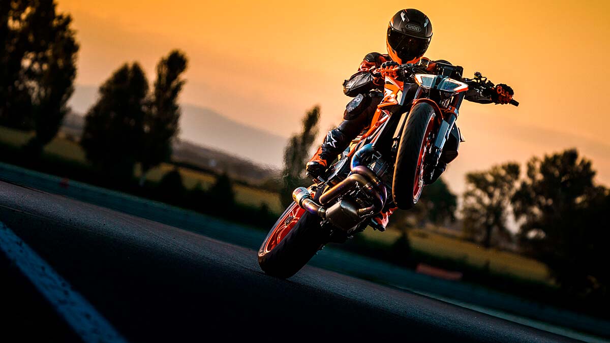 KTM_1290_SUPER_DUKE_R-(12)