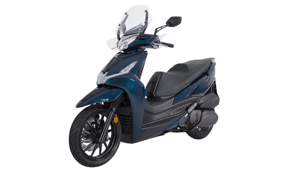 KYMCO muestra dos nuevos 350 en su stand del EICMA 2022: Downtown 350 y Agility 350 12 KYMCO_Agility_350