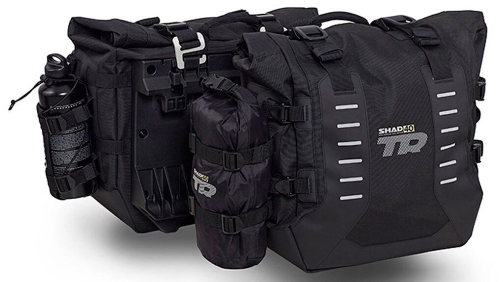 Las Brixton Crossfire 500 y Cromwell 1200 aumentan su capacidad de la mano de SHAD 3 Ndp BRIXTON equipaje shad 08 02