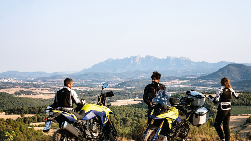 La Suzuki V-Strom 800DE ya tiene precio y viene con promoción especial de lanzamiento 10 Suzuki V Strom 800DE 28