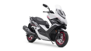 Kymco Dink 125 R y Xciting VS 400