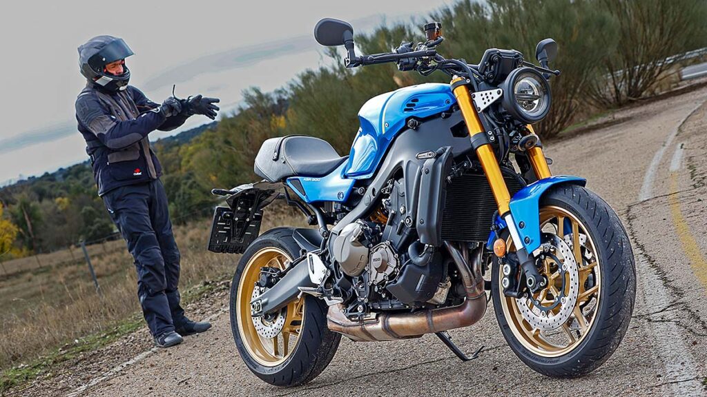 Consigue tu moto naked para el carnet A2 Yamaha con un importante descuento y matrícula gratis 12 Yamaha XSR900