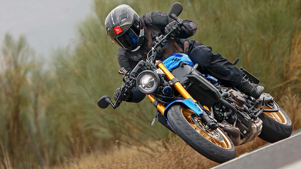 Yamaha XSR900