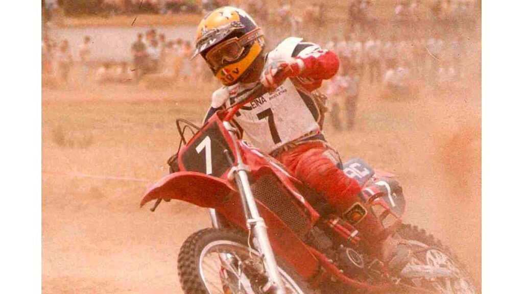 Historia de Derbi (parte 3): las motos de cross 11 mianca derbi carrera