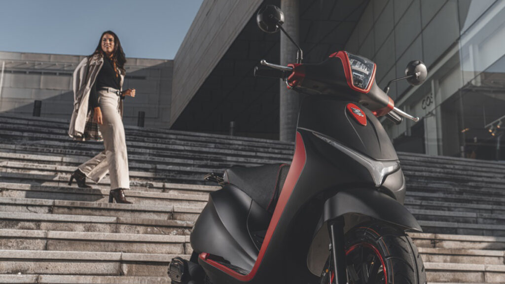 Las 15 motos más baratas del mercado 2023 9 mitt 50 alpha